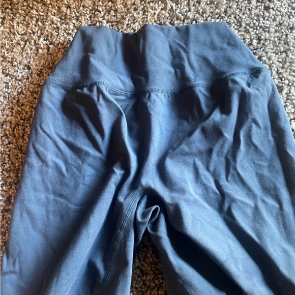 Alphalete Shorts - Picture 2 of 2